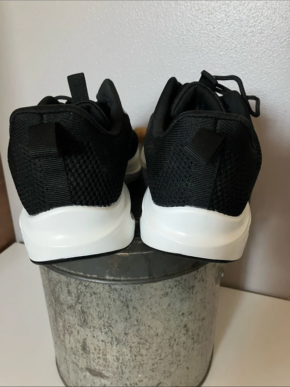 Black Women's Athletic Running Shoes with Cushioned White Sole